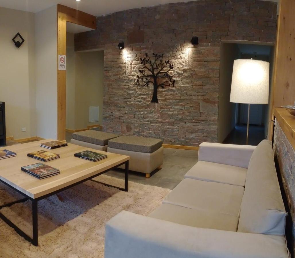 Hosteria Las Semillas Villa La Angostura Bagian luar foto